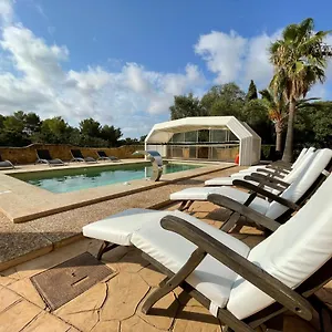 Son Sama Country house