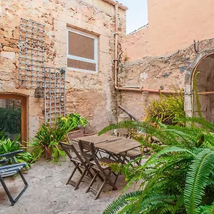 Cas Padri Llucmajor (Mallorca)